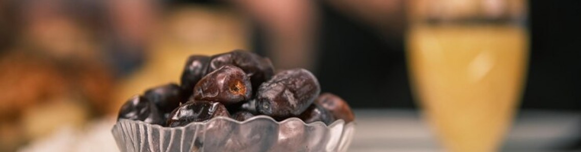 10 Health Benefits of Dates According to Experts