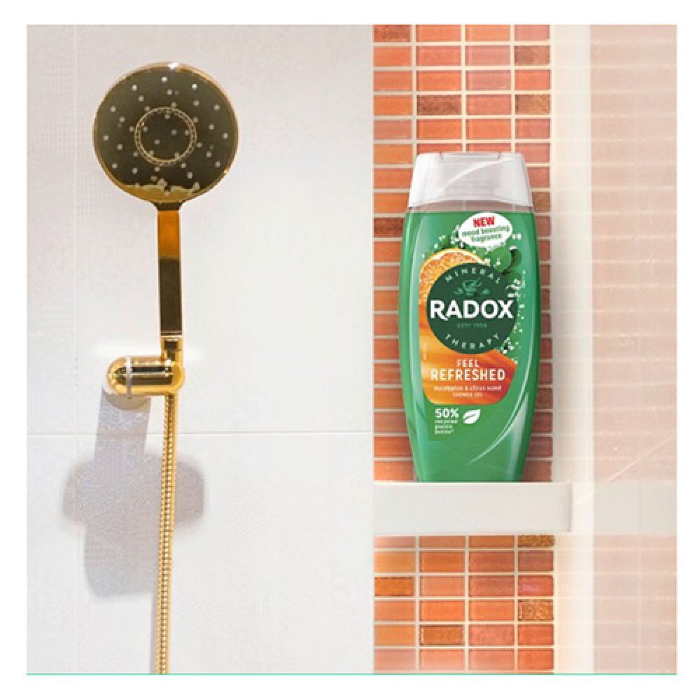 Radox Mineral Therapy Shower Gel Feel Refreshed 225ml Radox Mineral Therapy Shower Gel Feel Refreshed 225ml